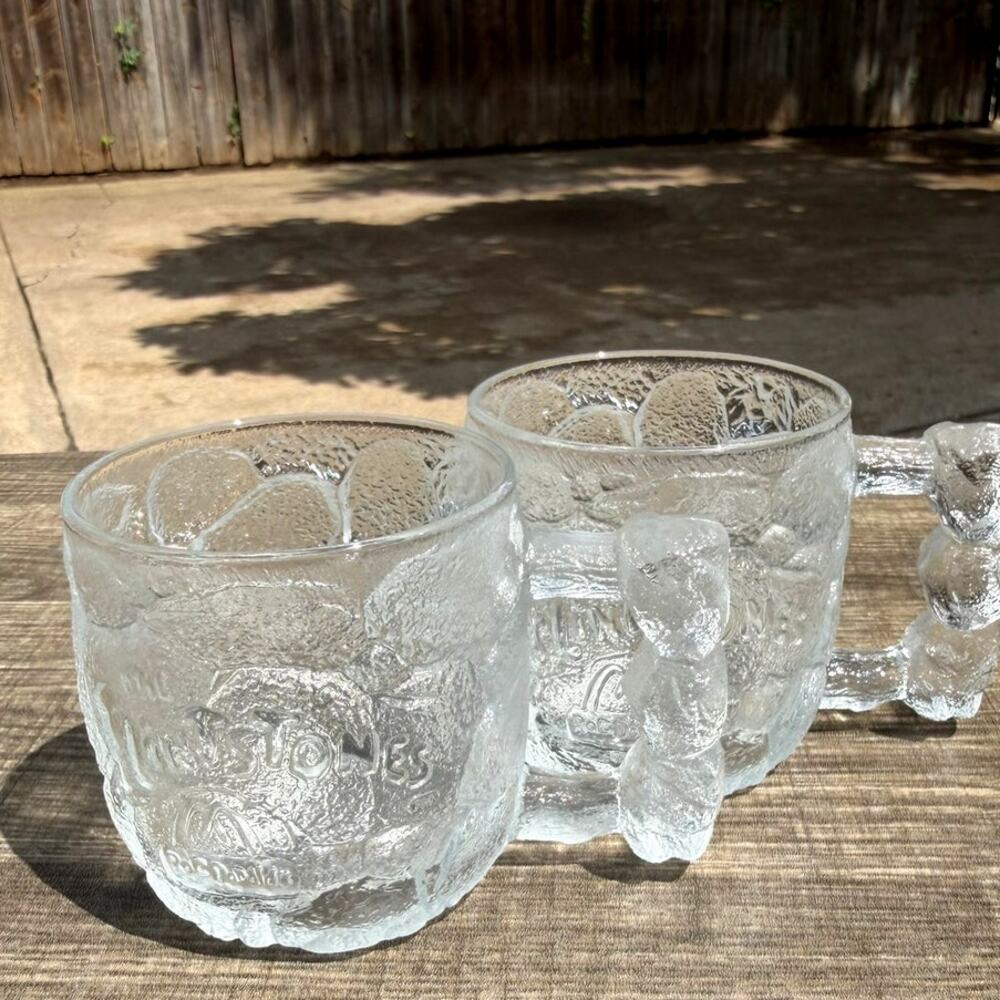 Vintage 1993 McDonalds Flintstones RocDonalds Glass Mugs Set Of 2 Bone Handle